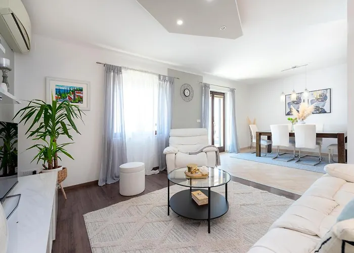 아파트 Anamarija 믈리니