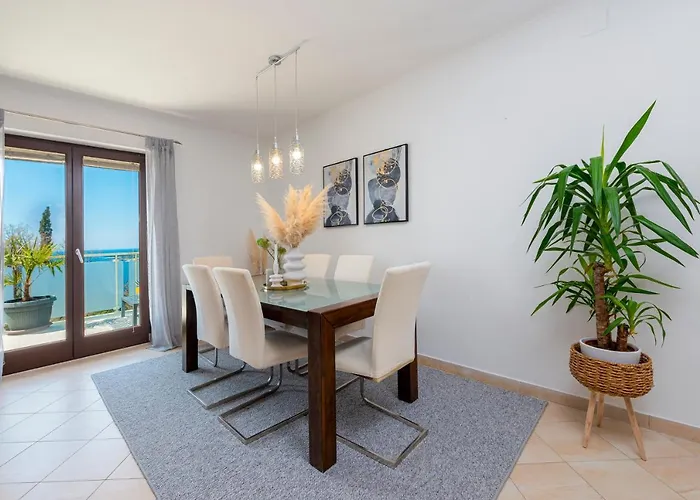 Anamarija 아파트 믈리니